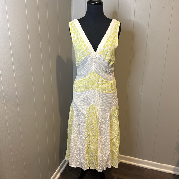 Leifnotes Women’s 8 Double V Neck Maxi Dres Embroidered Bird Pattern Sheer - Picture 1 of 7